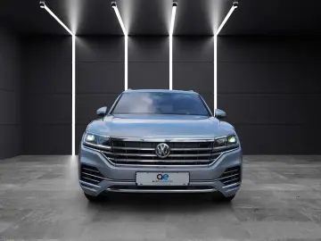 VW Touareg Atmosphere 4M LED HUD StHz eAHK ACC Luft