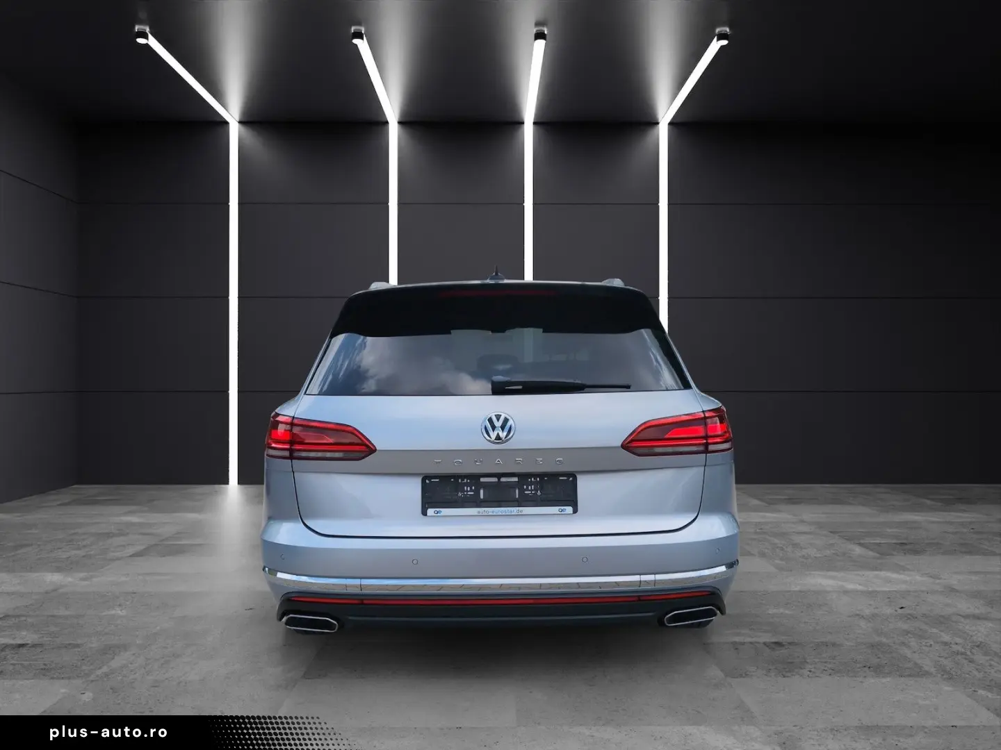 VW Touareg Atmosphere 4M LED HUD StHz eAHK ACC Luft