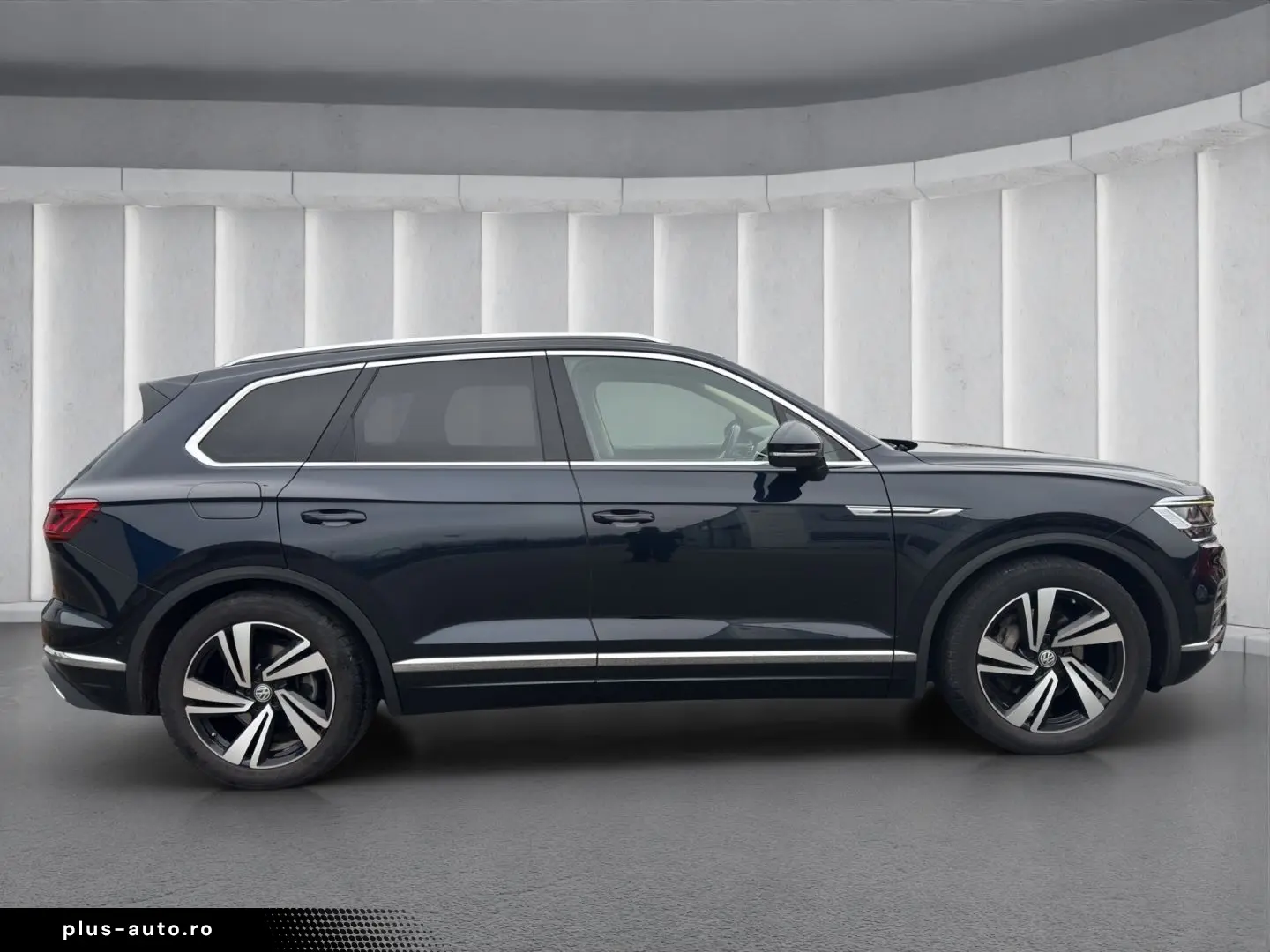 VW Touareg 3.0 V6 TDI Atmosphere 20 LEDER LUFT AHK