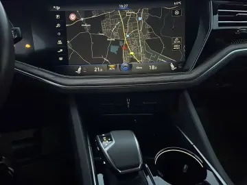 VW Touareg 3.0 V6 TDI Atmosphere 20 LEDER LUFT AHK