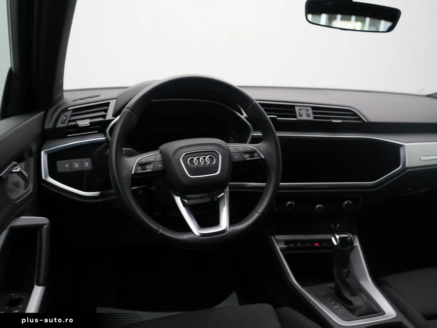 AUDI Q3 Sportback e S line NAVI VIRT SHZ CARPLAY LED
