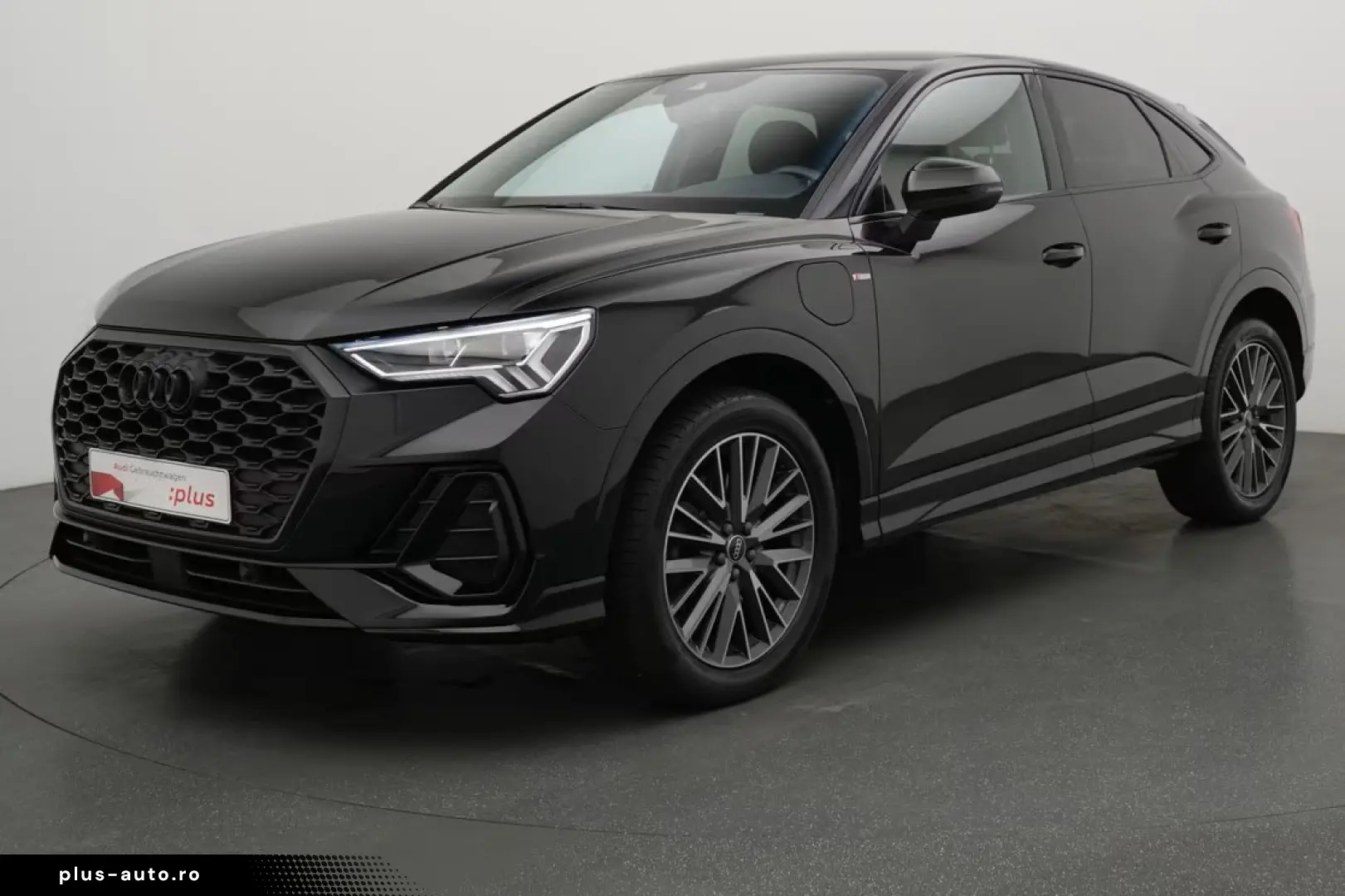 AUDI Q3 Sportback e S line NAVI VIRT SHZ CARPLAY LED