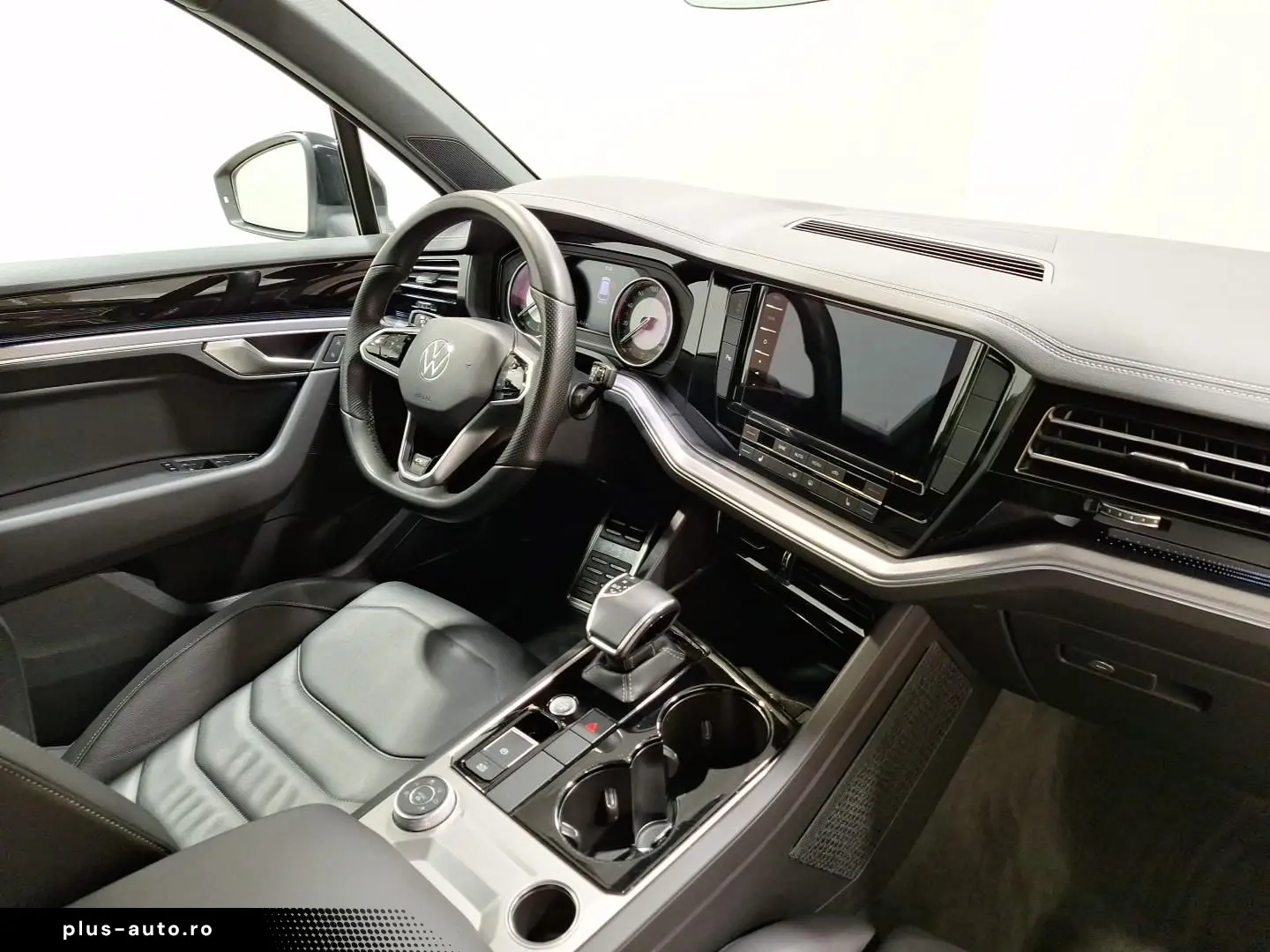 VW Touareg 3.0 V6 TDI R-Line 4Motion Winter LED HuD