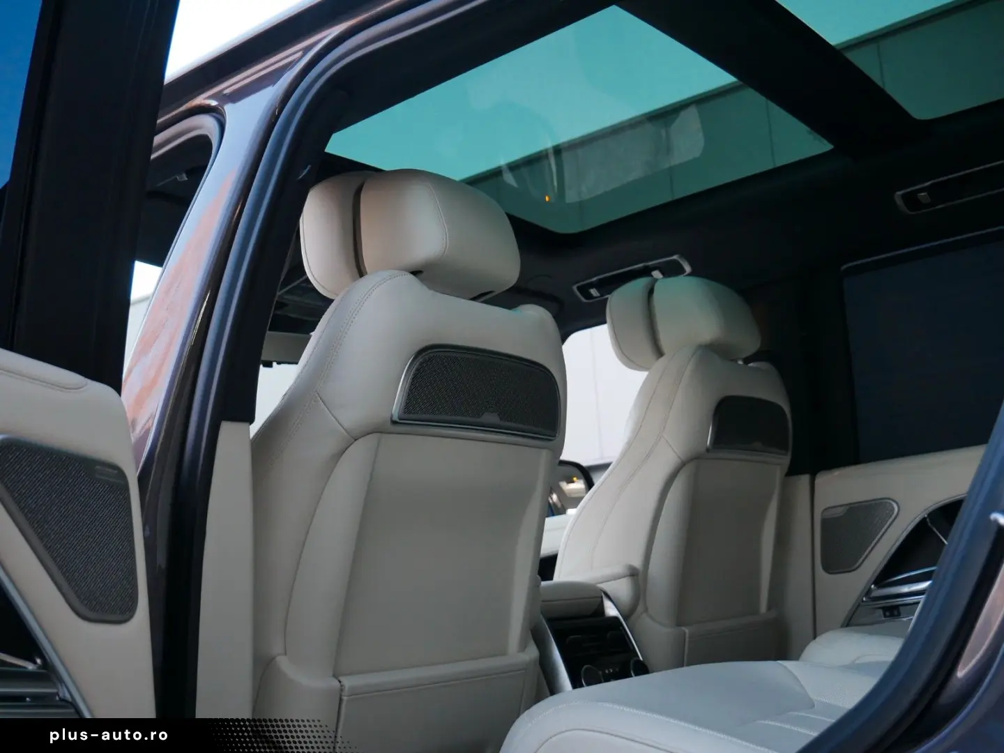 LAND ROVER RR V8 4.4 P530 Autobiography