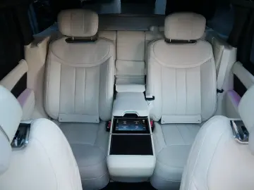 LAND ROVER RR V8 4.4 P530 Autobiography