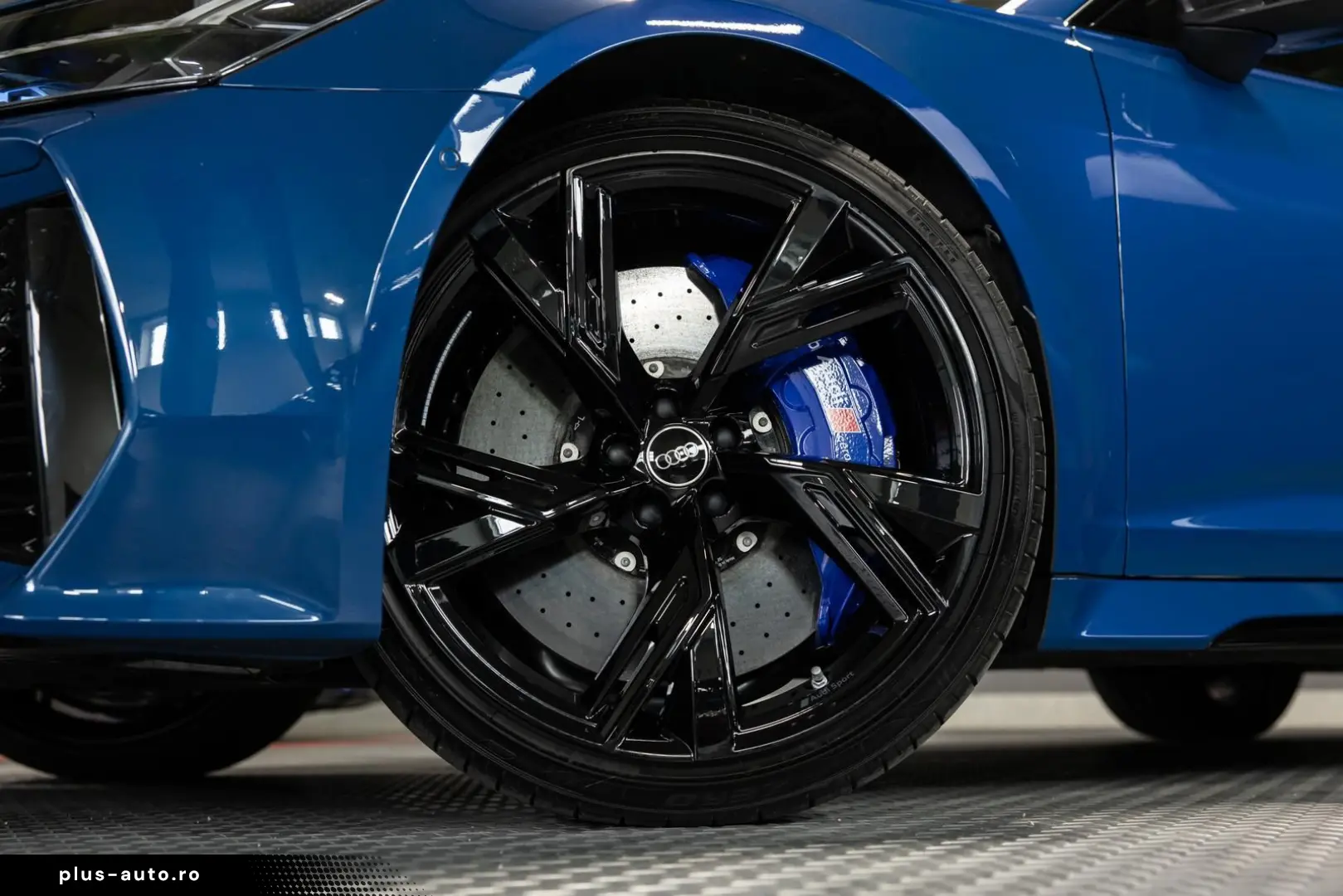 AUDI RS6 4.0 TFSI PANO DYNAMIK  STHZ RS-AGA FULL PPF