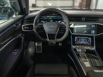 AUDI RS6 4.0 TFSI PANO DYNAMIK  STHZ RS-AGA FULL PPF