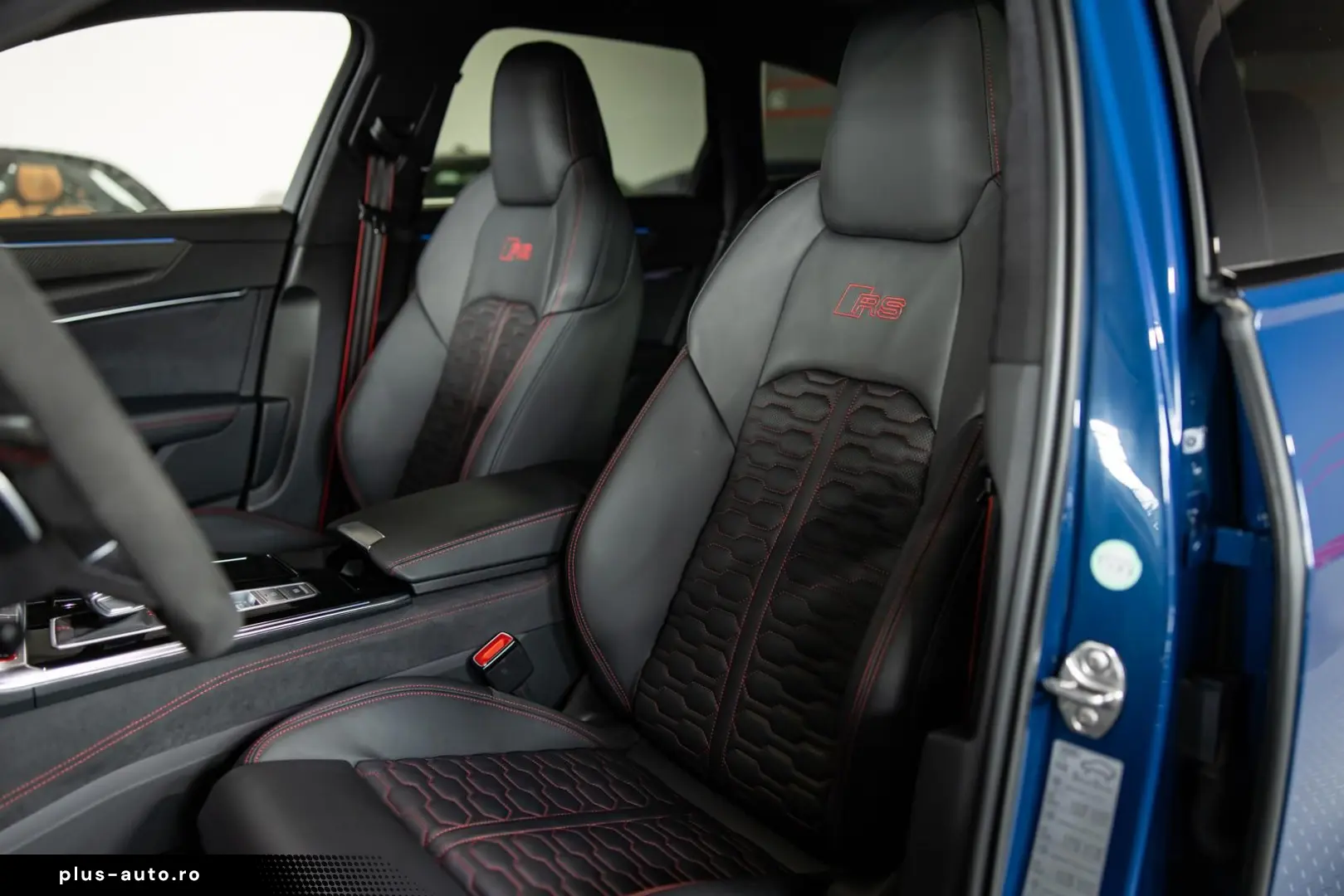 AUDI RS6 4.0 TFSI PANO DYNAMIK  STHZ RS-AGA FULL PPF