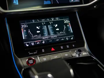 AUDI RS6 4.0 TFSI PANO DYNAMIK  STHZ RS-AGA FULL PPF