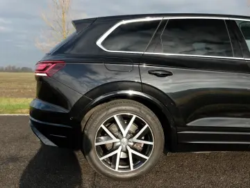 VW Touareg R-Line 4Motion Standheizung VOLL