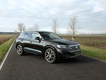VW Touareg R-Line 4Motion Standheizung VOLL