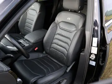 VW Touareg R-Line 4Motion Standheizung VOLL