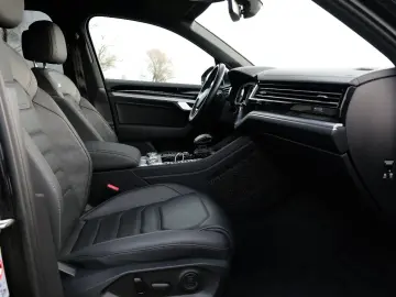 VW Touareg R-Line 4Motion Standheizung VOLL