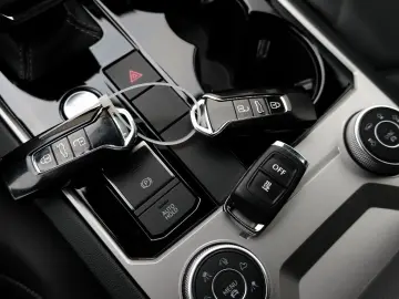 VW Touareg R-Line 4Motion Standheizung VOLL