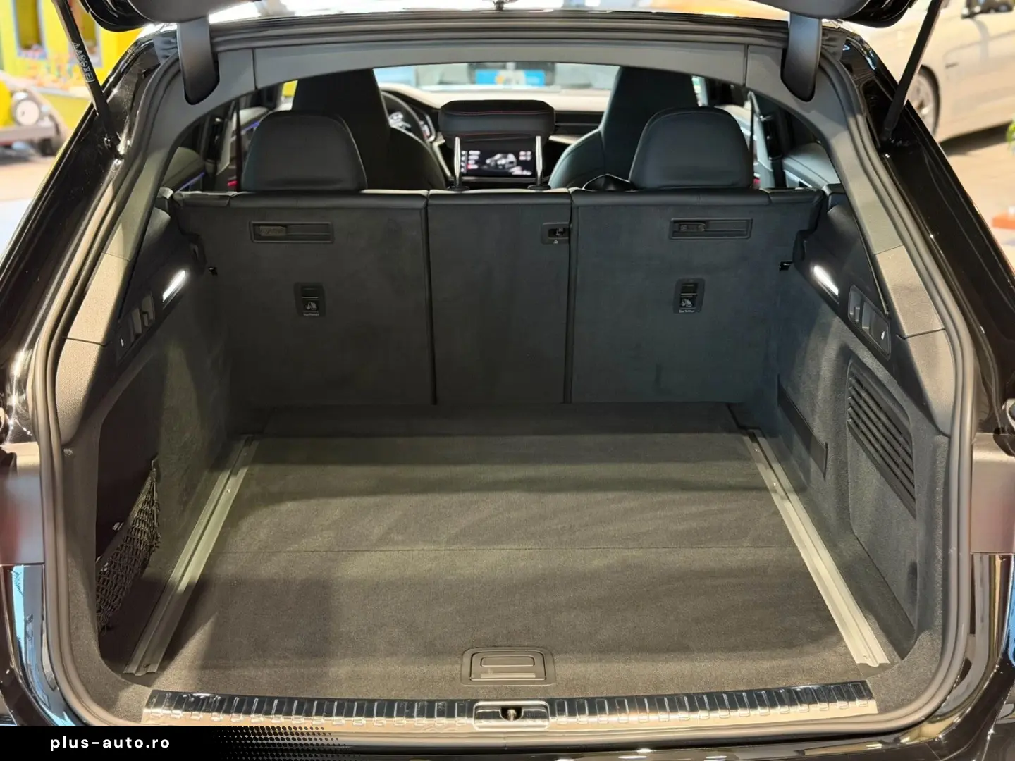 AUDI RS6 Avant Performance Sport-AGA Laser Soft B&O