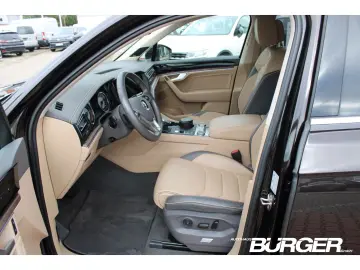 VW Touareg Atmosphere 4M R-Line Luftfederung AHK Pa