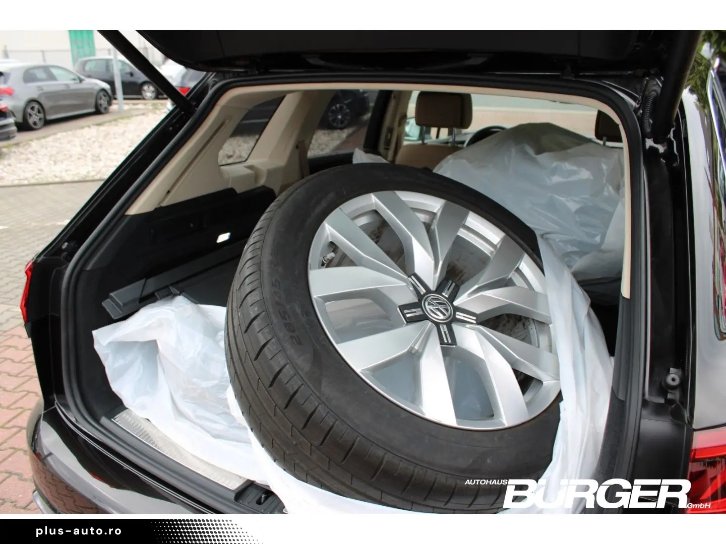 VW Touareg Atmosphere 4M R-Line Luftfederung AHK Pa