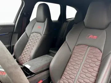 AUDI RS6 Performance 630HP RS-DESIGN  PLUS PANO  VAT