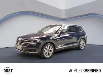 VW Touareg 3.0 V6 TDI Atmosphere AHK PANO SHZ STHZG