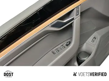 VW Touareg 3.0 V6 TDI Atmosphere AHK PANO SHZ STHZG