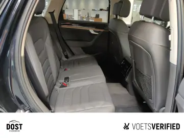 VW Touareg 3.0 V6 TDI Atmosphere AHK PANO SHZ STHZG