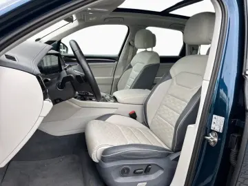 VW Touareg 3.0 V6 TSI 4M Elegance AHK Pano 360