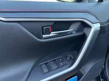 SUZUKI Across 2.5 Plug-In Hybrid Comfort  NAVI LHZ RFK