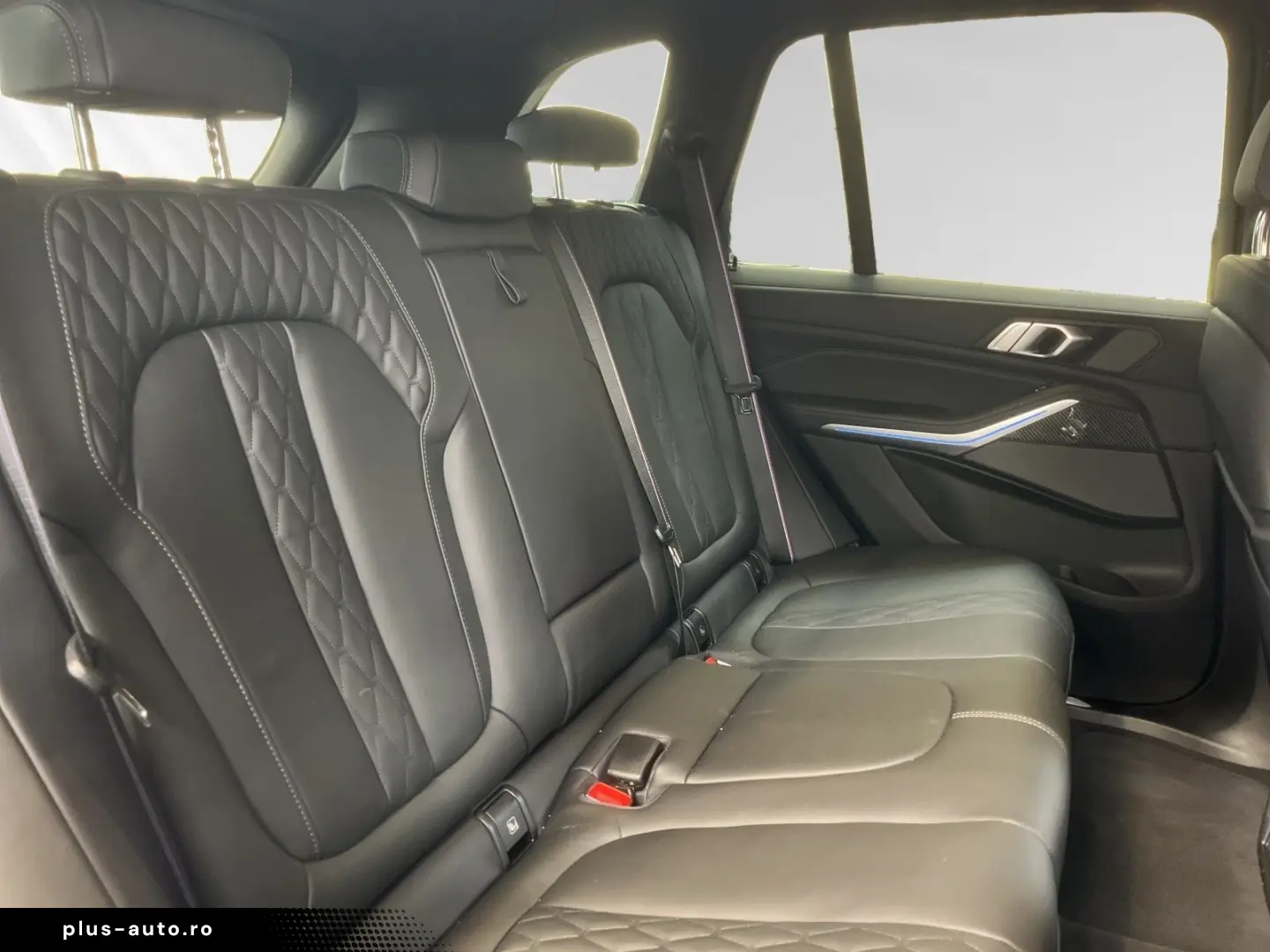 BMW X5 xDrive50e M Sport Pro Massage Autobahnassist.