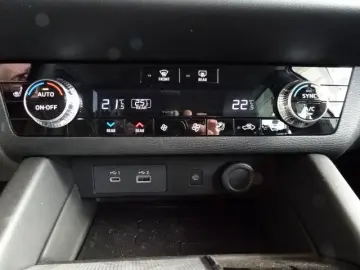 MITSUBISHI Outlander SEL Special Edition US-Import