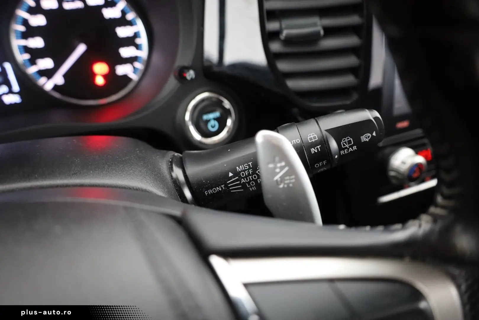 MITSUBISHI Outlander 2.4 PHEV Spirit 4WD Kamera Navi Leder