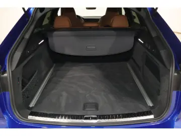 AUDI RS6 Avant 4.0 TFSI quattro B&O LED AHK