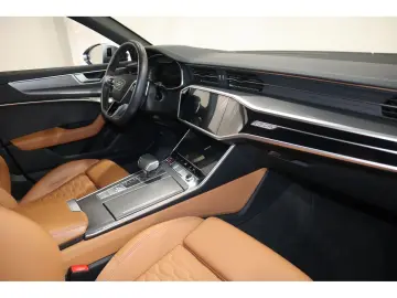 AUDI RS6 Avant 4.0 TFSI quattro B&O LED AHK