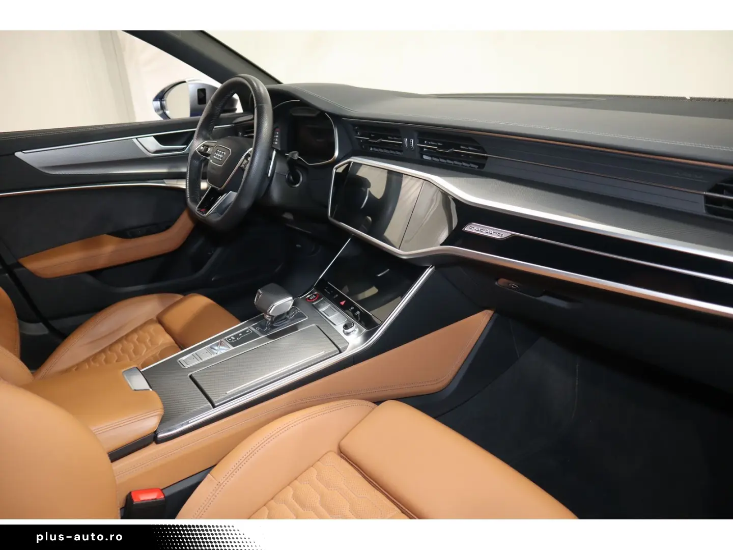 AUDI RS6 Avant 4.0 TFSI quattro B&O LED AHK