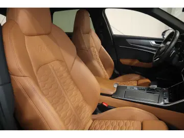 AUDI RS6 Avant 4.0 TFSI quattro B&O LED AHK