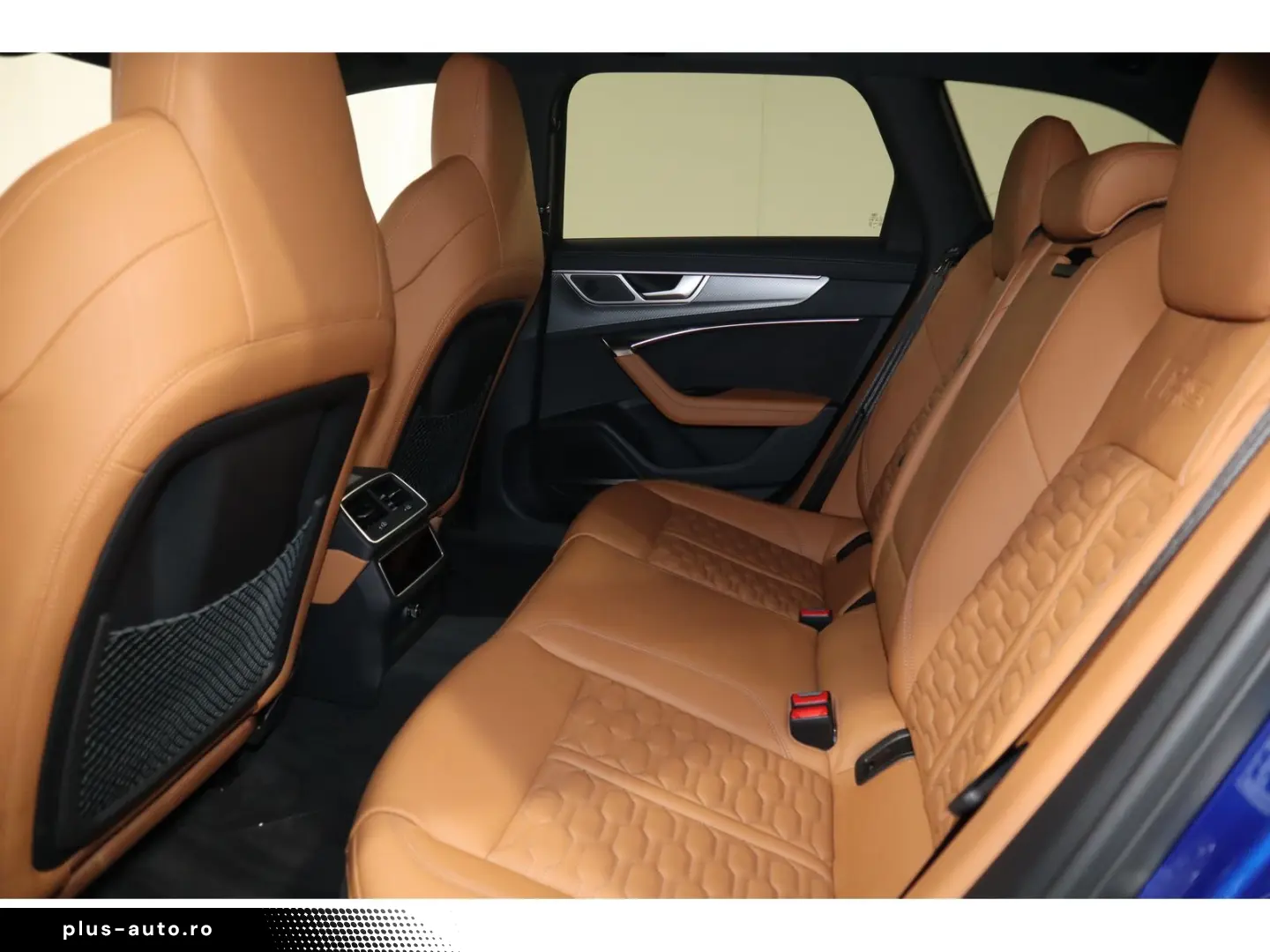 AUDI RS6 Avant 4.0 TFSI quattro B&O LED AHK