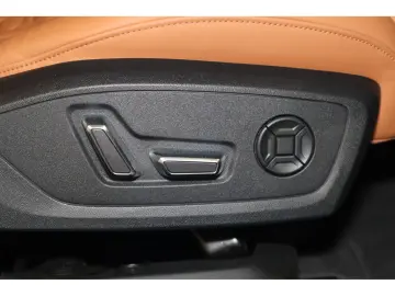 AUDI RS6 Avant 4.0 TFSI quattro B&O LED AHK