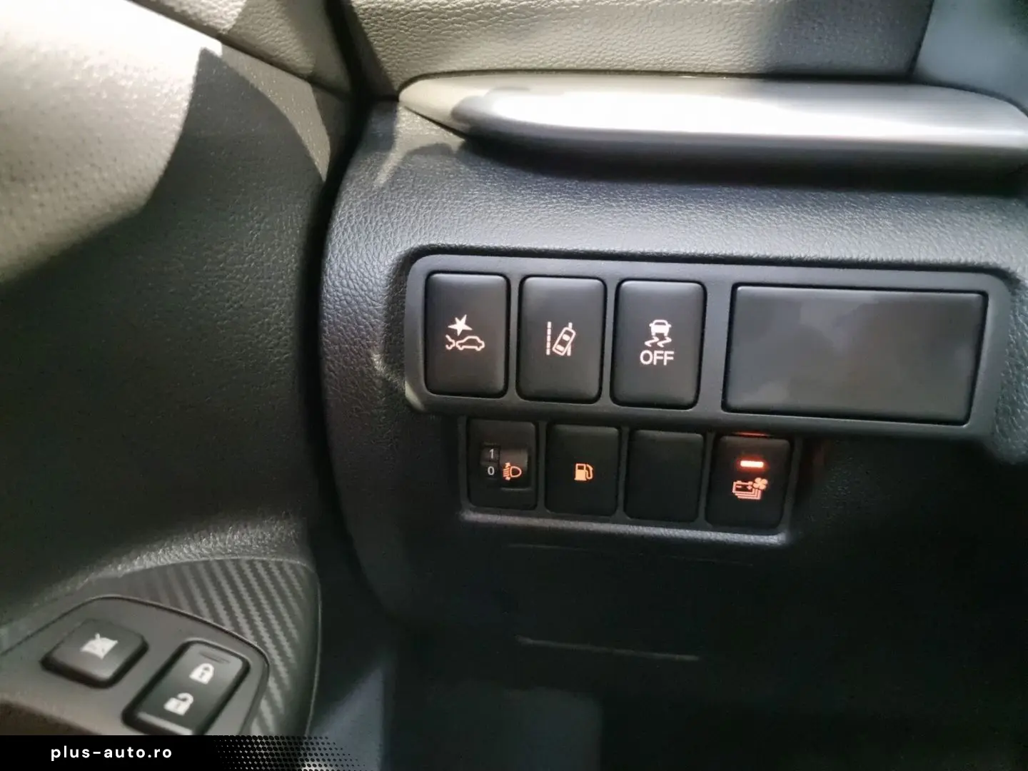 MITSUBISHI Eclipse Cross Plug-In Hybrid Basis Allwetter App