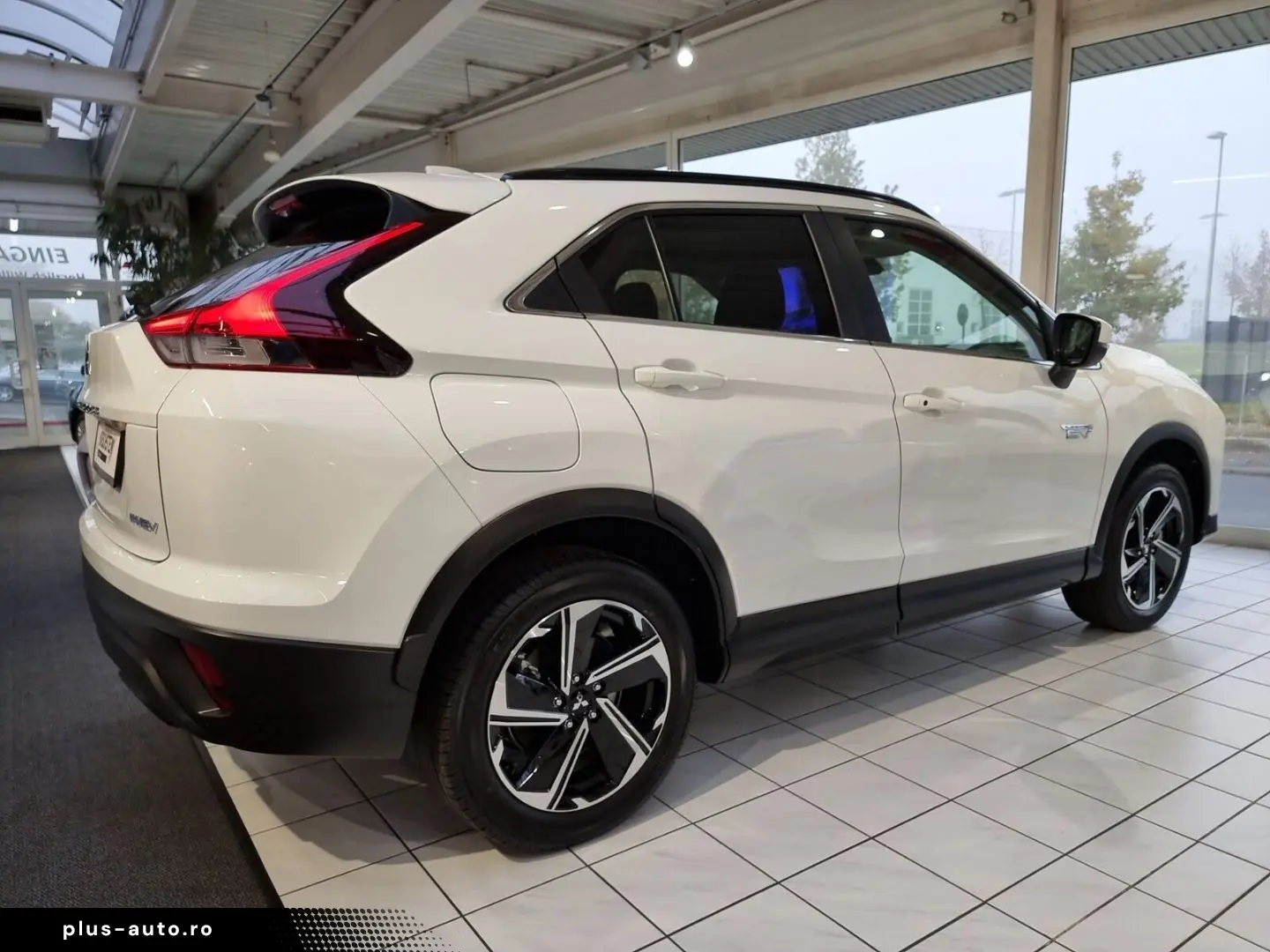 MITSUBISHI Eclipse Cross Plug-In Hybrid Basis Allwetter App