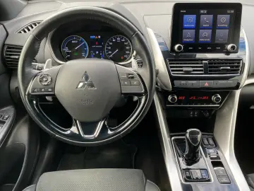 MITSUBISHI Eclipse Cross Plus 2.4 PHEV TEMP PDC KAM