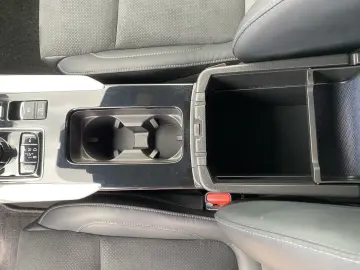 MITSUBISHI Eclipse Cross Plus 2.4 PHEV TEMP PDC KAM