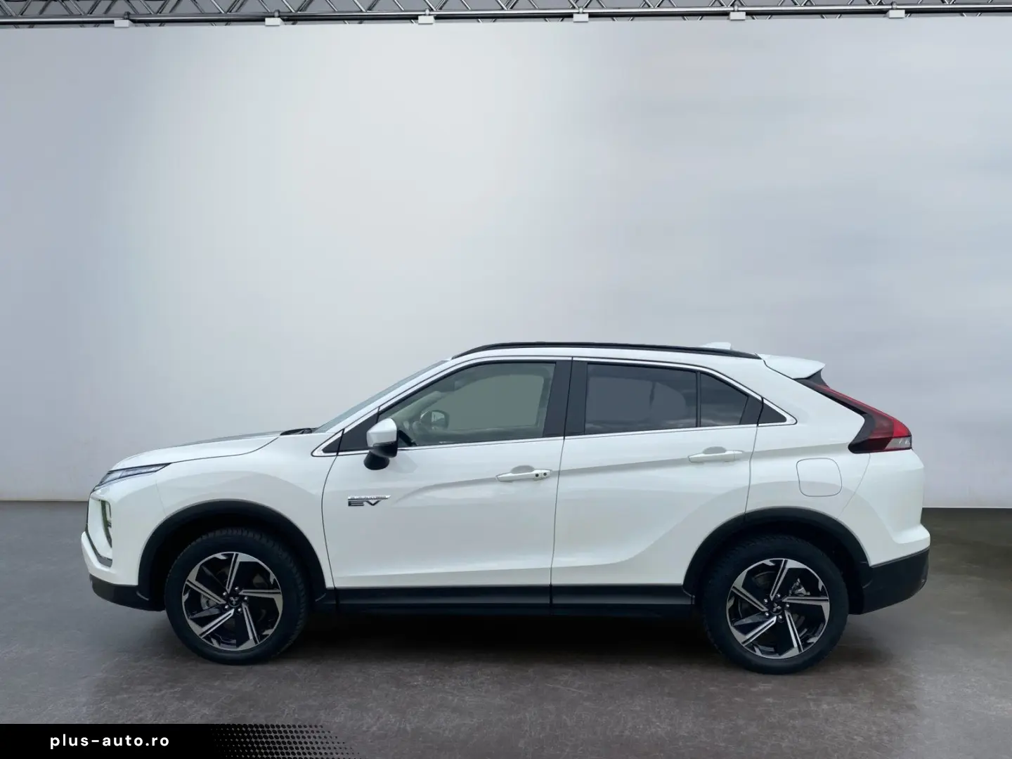 MITSUBISHI Eclipse Cross BASIS PHEV 2.4 TEMP SHZ FLA LM