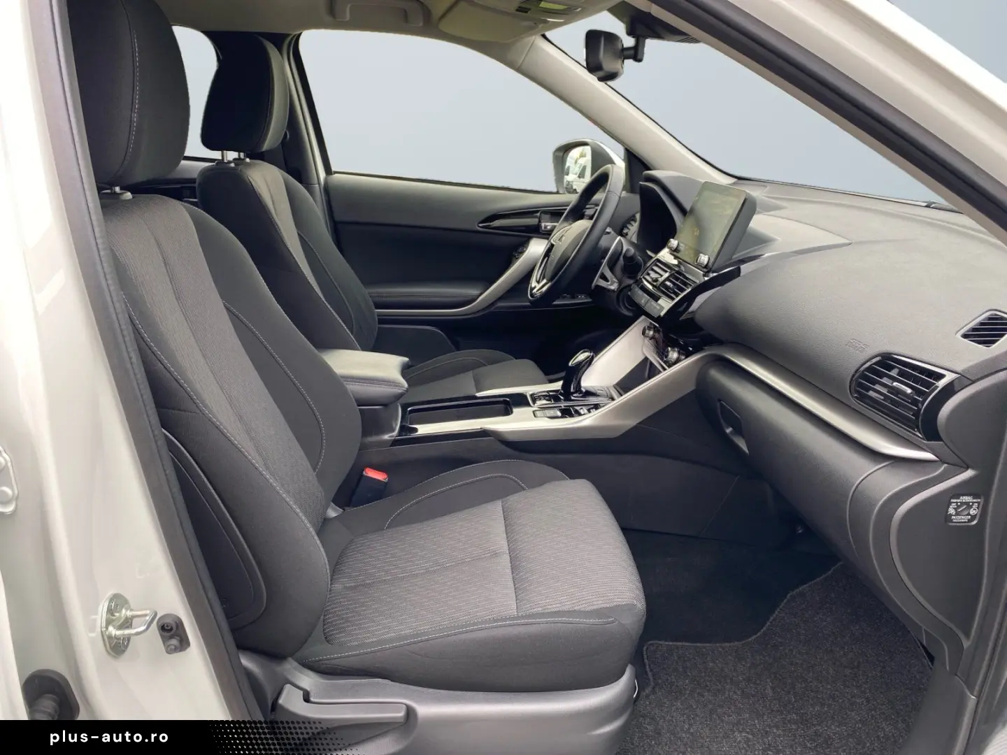 MITSUBISHI Eclipse Cross BASIS PHEV 2.4 TEMP SHZ FLA LM