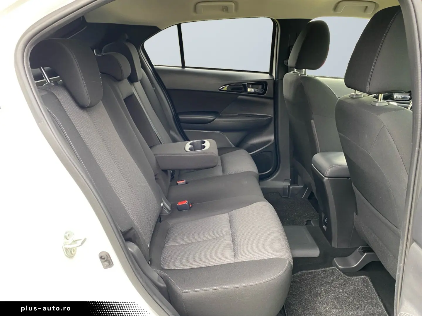 MITSUBISHI Eclipse Cross BASIS PHEV 2.4 TEMP SHZ FLA LM