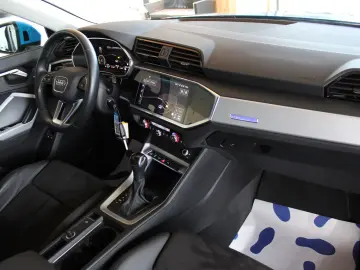 AUDI Q3 Sportback 45 TFSI e S tronic S line sport