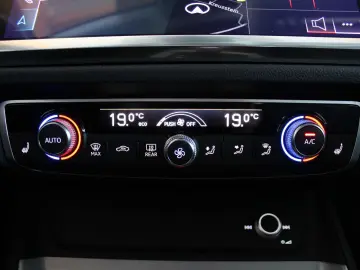 AUDI Q3 Sportback 45 TFSI e S tronic S line sport