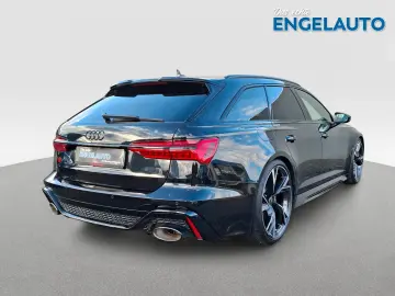 AUDI RS 6 Avant 4.0 TFSI quattro performance AHK