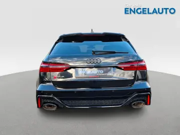 AUDI RS 6 Avant 4.0 TFSI quattro performance AHK