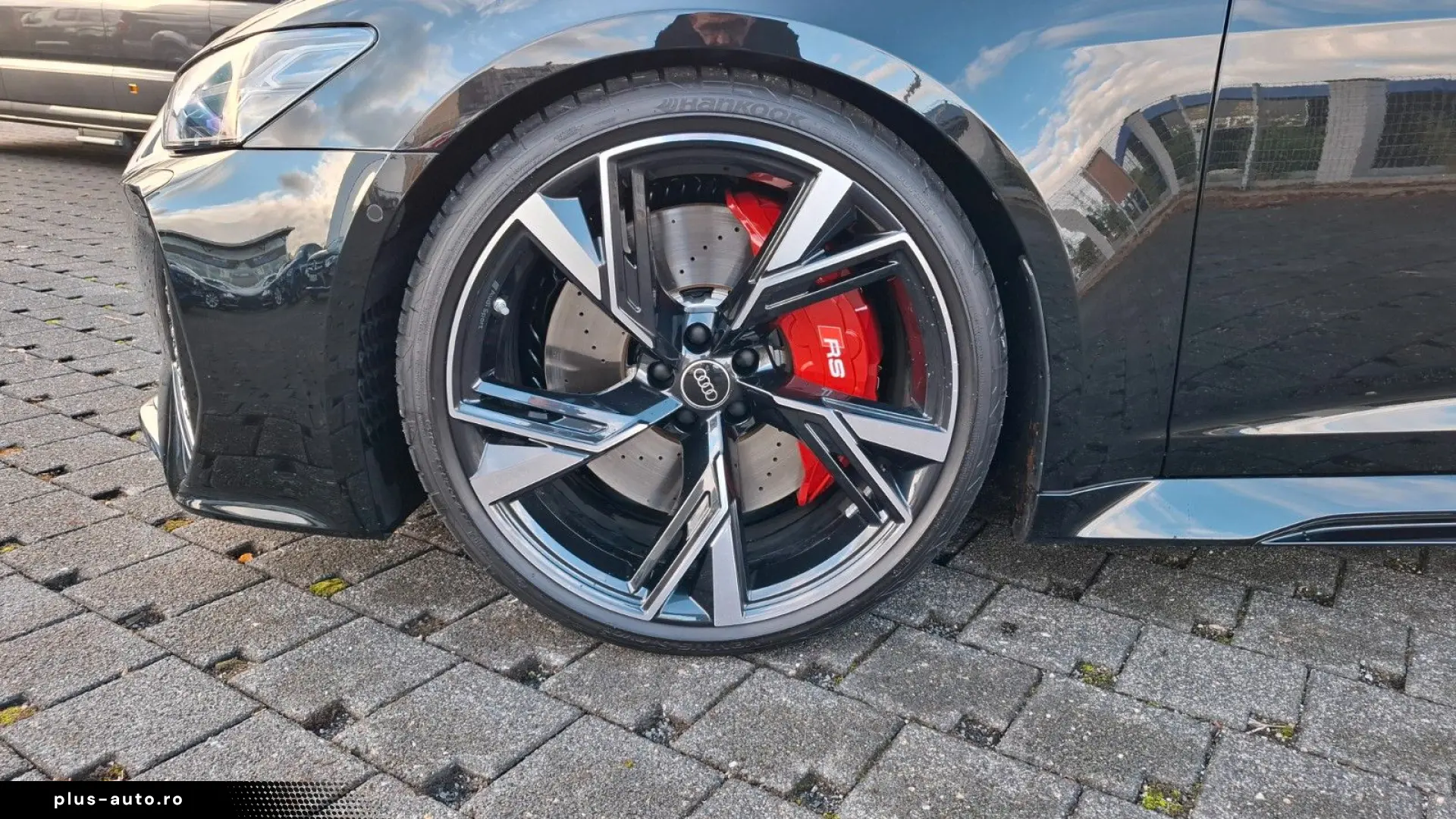 AUDI RS 6 Avant 4.0 TFSI quattro performance AHK
