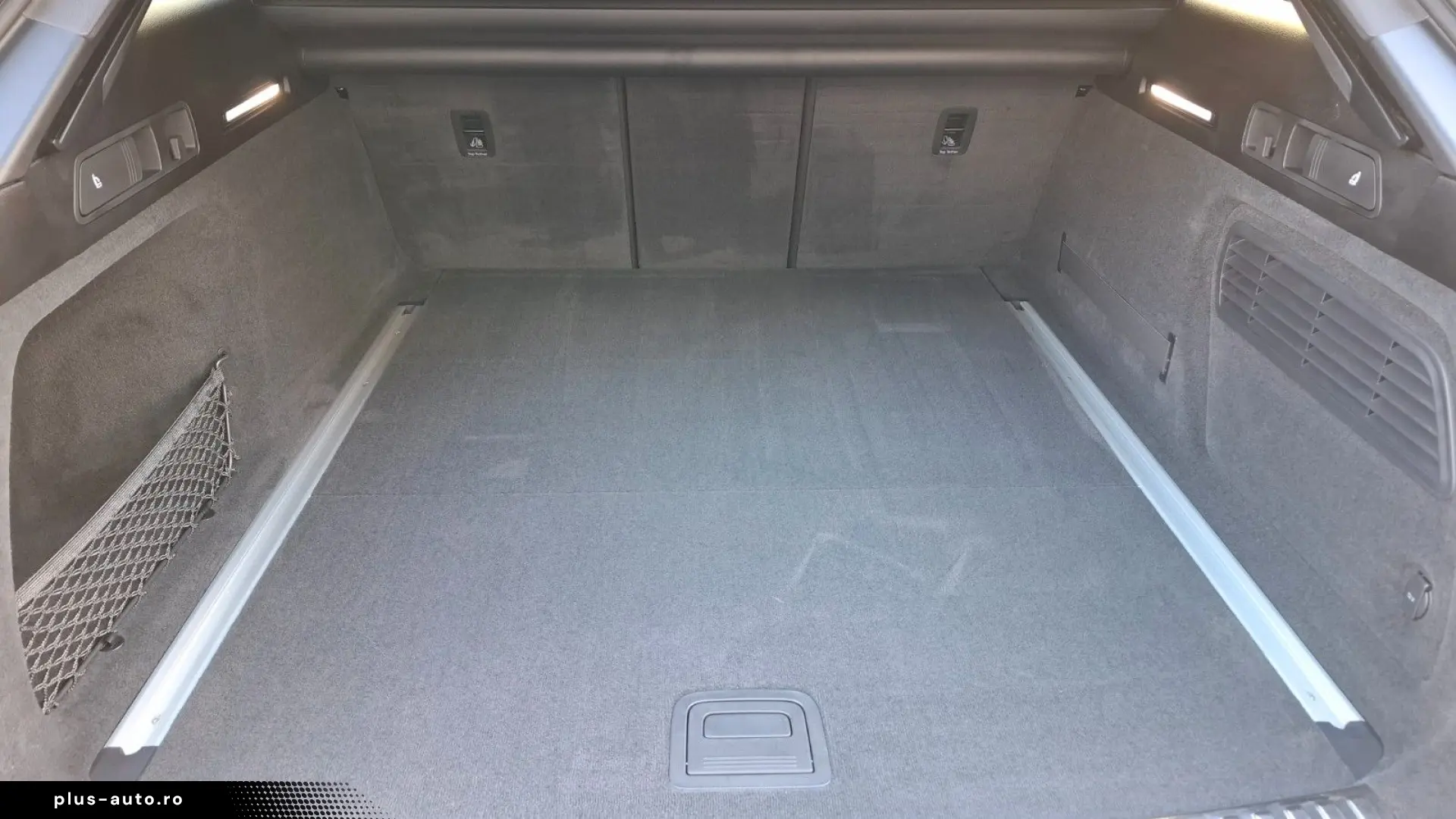 AUDI RS 6 Avant 4.0 TFSI quattro performance AHK