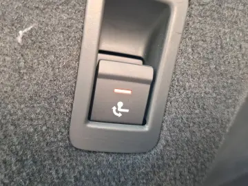 AUDI RS 6 Avant 4.0 TFSI quattro performance AHK